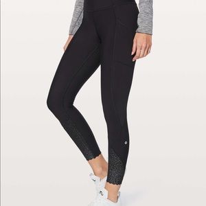 Lululemon Tight Stuff II black size 6